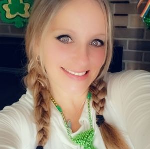 Meet your Posher, Jenn